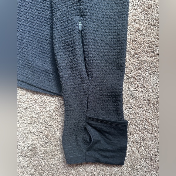 Nike Womens Dri-Fit Sphere Thermal Running Top Long Sleeve Black Size L - Picture 6 of 13